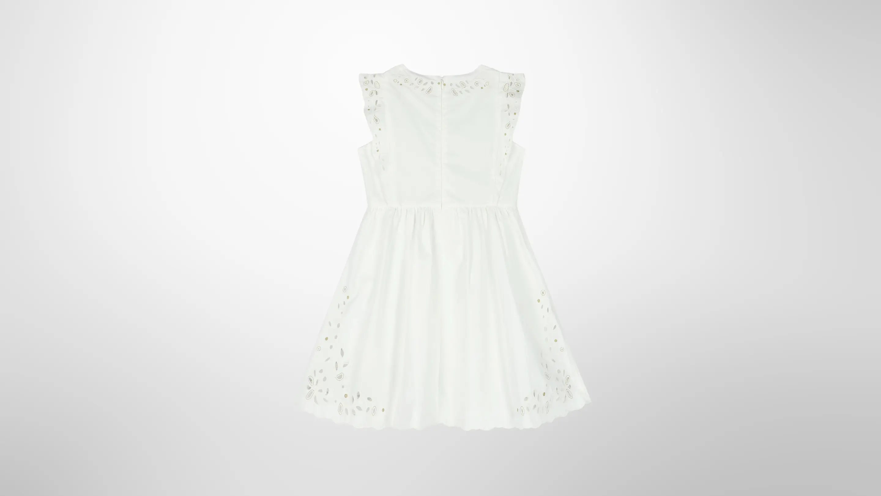 Robe Chloé Broderie Anglaise éphémère paris